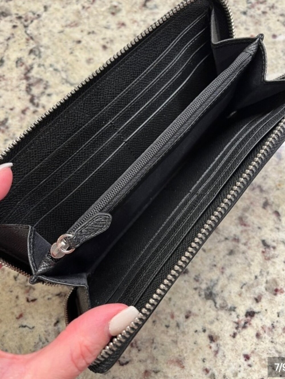 COACH Accordion Zip Around Wallet Pewter Cross Grain Leather - Picture 6 of 6